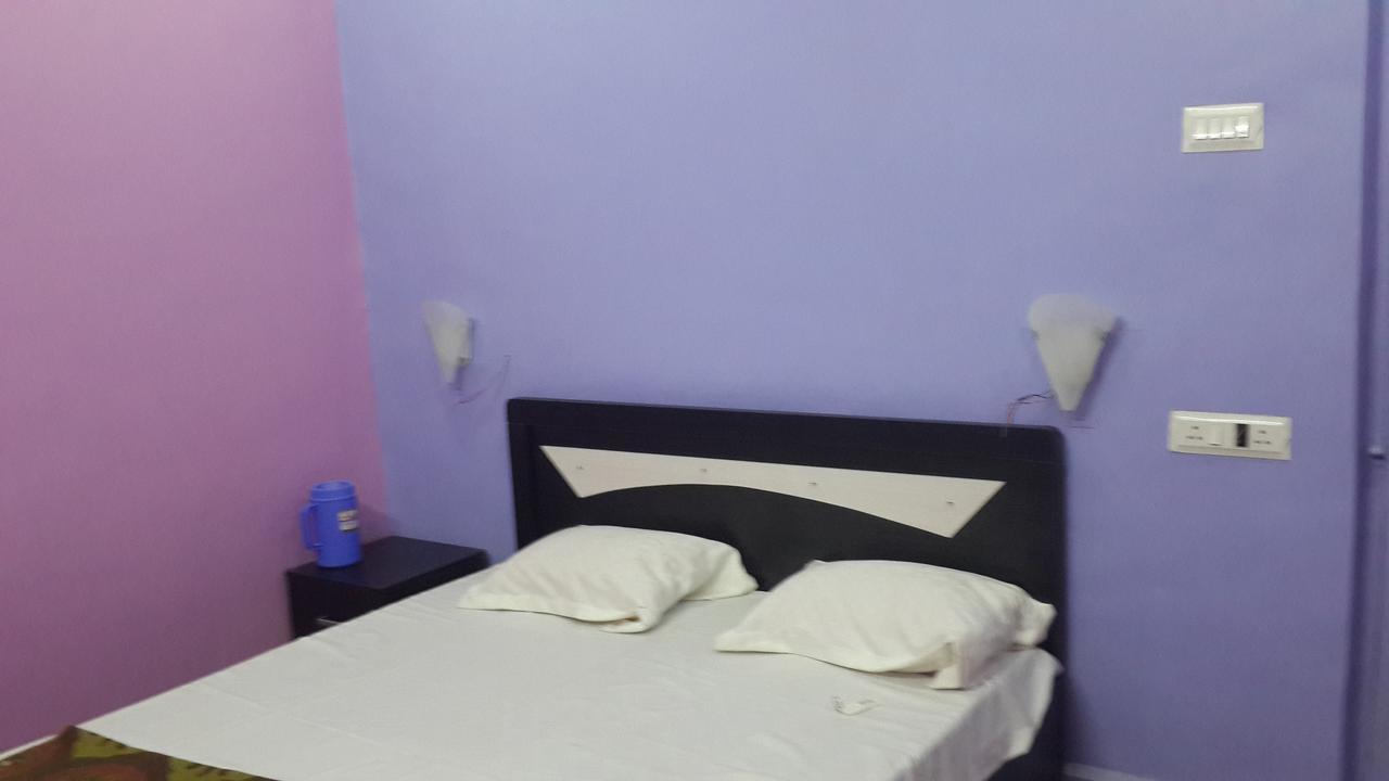 אאורנגבד Asia Lodge Near Railway Station מראה חיצוני תמונה