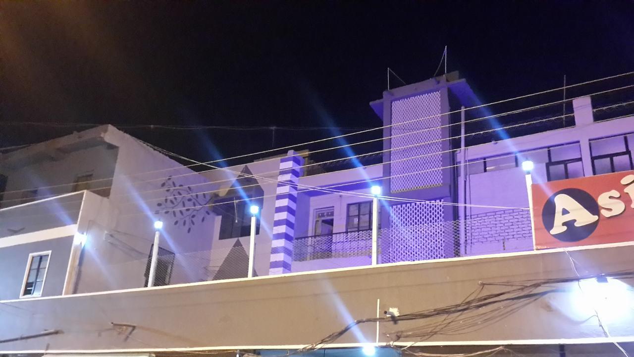 אאורנגבד Asia Lodge Near Railway Station מראה חיצוני תמונה